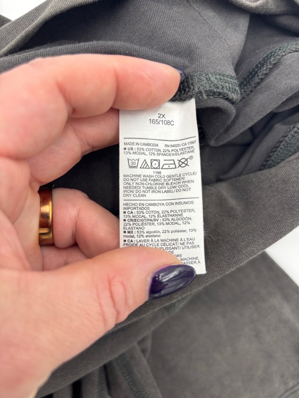 Old Navy High-Rise PowerChill Leggings - Picture 6 of 6